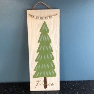 Christmas wall decor NWT peace